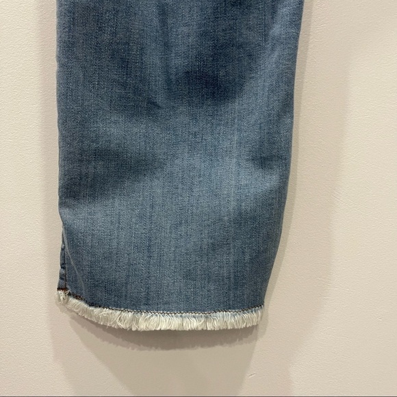 Eileen Fisher Step-Hem Ankle Slim Jeans in Frost Size 12 Raw - Picture 12 of 12